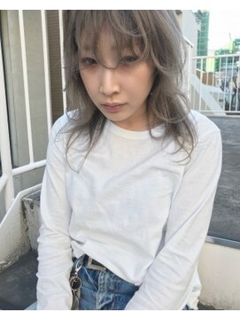 ジーナ(XENA) ウルフレイヤー