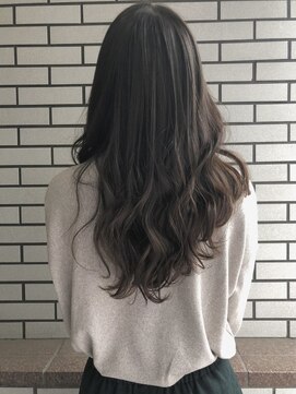 ラフランクリー(la frankly) 20代30代/大人かわいい/透明感ショート/レイヤースタイル