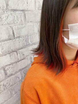 アース オーセンティック 越谷レイクタウン店(EARTH Authentic) 外はねインナーカラー