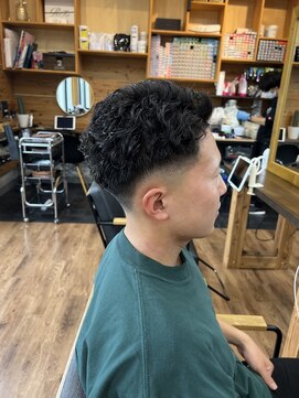 ルッカヘアガーデン バイ ラッシュゴールド(RUCCA HAIR GARDEN by LUSH GOLD) 宮城リョータ風パーマ