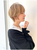 ハイトーン×ショートボブ