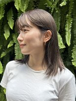 ビュートリアム265(BEAUTRIUM 265)&nbsp;ミディアムレイヤー/レイヤーカット/銀座/アッシュブラウン