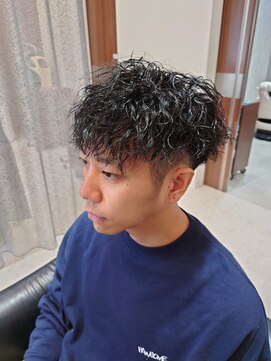 パシフィックダズールコパン(Pacific Dazzle copain) 神戸メンズツイストスパイラル 波巻き シークレットパーマ