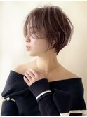 耳掛けショート ピンクベージュ チークバング 大人 ショート