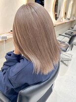 ヒビヲ(HIBIO)&nbsp;ハイトーンカラーミルクティーベージュピンクベージュ横浜西口