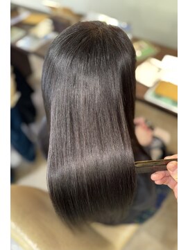 ヘアーメイクポリッシュ 桂店 髪質改善/縮毛矯正/トリートメント/艶髪/艶カラー/桂/向日町