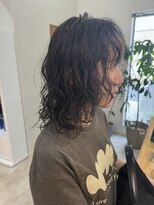 エン(en,)&nbsp;顔まわりレイヤー/パーマスタイル