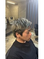 ルーメン 岐阜(ROOO MEN)&nbsp;メンズショートカットホワイトシルバーハイライトカラー