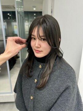 ガリカ 大名(Gallica) 小顔似合わせレイヤーカットにブリーチなしオリーブカラー