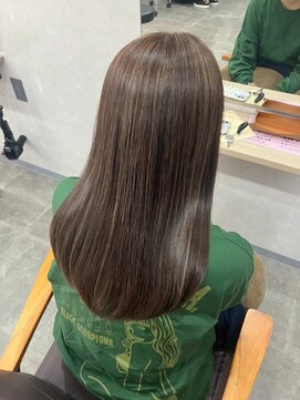 エル 新小岩(elu) 美髪/ワイドバング/レイヤーカット/くすみベージュ/新小岩駅