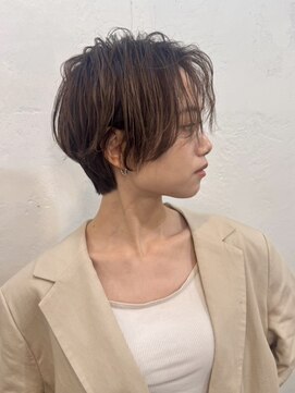 ファルベ(Farbe) ミディアムヘア/暗めカラー/グランマッシュ/デザインカラー