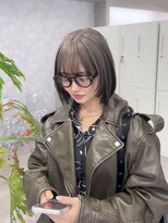 マレバイリベル 西中島(mele. by Libelle)&nbsp;顔まわりにアクセントあるレイヤーボブ