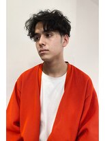 ヨロ 小岩(YOLO) メンズパーマスタイル『刈り上げ』