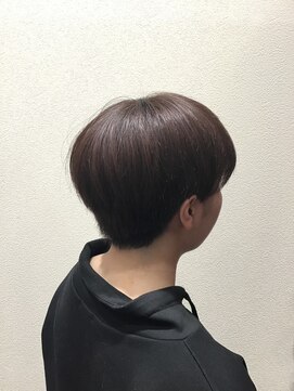 アクセ 丸みショート小顔カット似合わせカット透け感束感ボブ