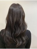 艶感と透け感あるベージュ