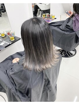 アライブ キチジョウジ(ALIVE Kichijoji) 【ALIVE吉祥寺】ホワイトグレージュエアタッチバレイヤージュ