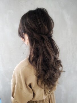 ウルー 博多店(uruu) 【ハーフアップ】博多/博多駅/ヘアセット/早朝