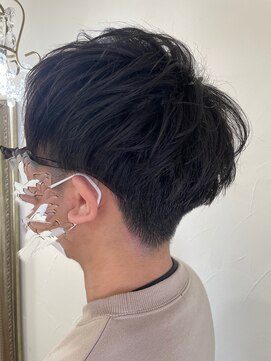 サロン ド ラプワ(Salon de Lapre) 刈り上げマッシュ