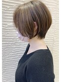 【morio札幌ショート　大人かわいいハイライトショートボブ