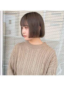 ミント(mint) ミニボブ/前上がりボブ/ボブ/グレージュ