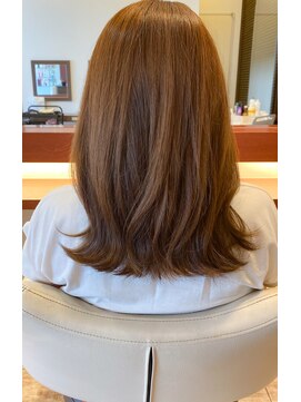 マーリャヘアー(mallia hair) くびれ外ハネセミロング