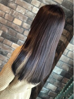 ヘアデザイナーズサロン 三嶋の写真/自然な仕上がりが大人気☆独自の調合で髪質改善♪ダメージレスな柔らかい質感の縮毛矯正で美髪を手に入る！