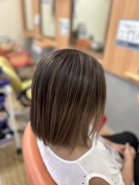 美容室ポケット シャドウルーツ