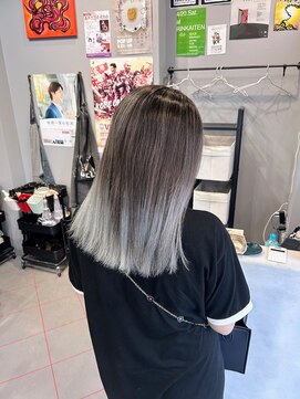 ダニーコウベ(Danny kobe) グラデーションカラー