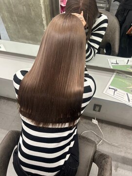 キング 枚方店(K!ng) 縮毛矯正髪質改善ハイライトレイヤーカット枚方美容室エクステ