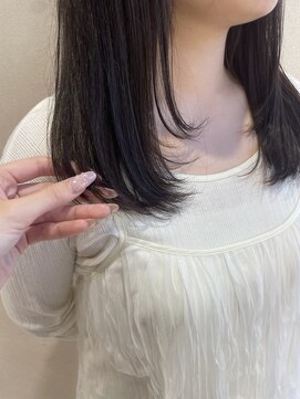 エムサロン ルームス(emusalon Room's) 【Rina】NaturalLayerCut