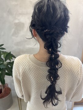 シェアー(Cher) ヘアセット