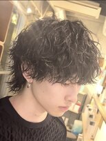 フィフス 大分(fifth)&nbsp;大分ツイストスパイラルパーマメンズカットマッシュウルフ30代