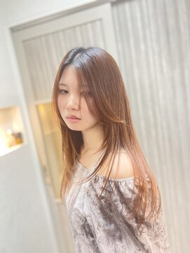 エント エクラート 川越東口店(ento.ECLART) 顔まわりレイヤー ストレートヘア セミロング