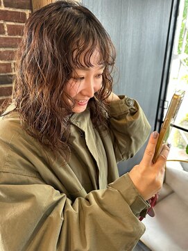 フルリール バイ シェリー(FLEURIR by cherie) レイヤーパーマ / パーマ / くるくるパーマ