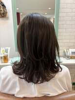 シーズンズ(SEASONS) セミロングレイヤースタイル