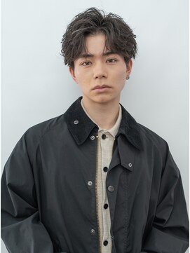 テン 心斎橋(tenn.) メンズセンターパート七三分けパートニュアンスパーマ刈り上げ