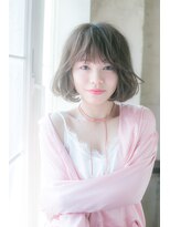 ミンクス 青山店(MINX) ハイトーングレージュのふんわり柔らかボブ