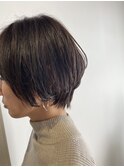 ショートボブ