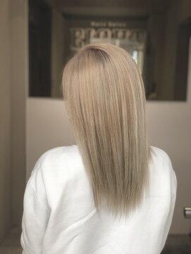 エイト 恵比寿店(EIGHT ebisu) tomi-99 グレージュ!