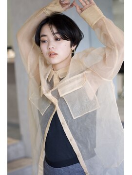 ウム(Umu) ハンサムショート/グレージュ/ニュアンスショート