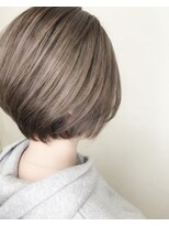 エヌプラス(N+)&nbsp;黒髪グラデヘアーオリーブグレー小顔に見せるヘアココアベージュ