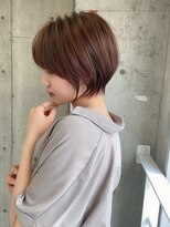 ロンド クラン 岡崎(Lond Clan)&nbsp;丸みとクビレが可愛い大人ショートヘア