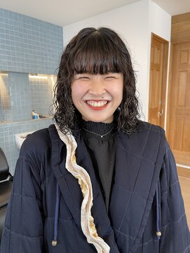 ナループロア ハチ(Nalu pu loa hachi) ハードパーマ/くるくるパーマ/黒髪パーマ/ボブパーマ