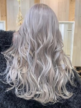 リード バイ ラグーン(LEAD by LAGOON) イヤリングカラーハイライトインナーカラーバレイヤージュ