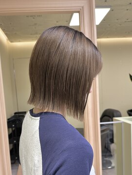 ジュール 金沢(Joule) [金沢駅/ブリーチなしダブルカラー/ボブ/ショートボブ]