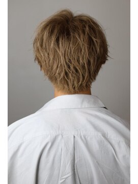 リップス 大宮(LIPPS) コンマバング