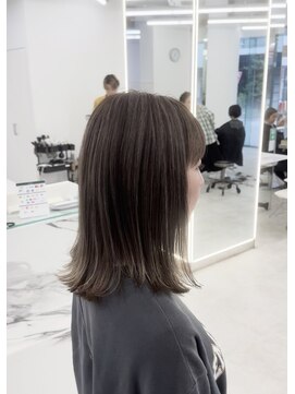 ブラウン(Brown) ナチュラルに品がよく★白髪ぼかしハイライト