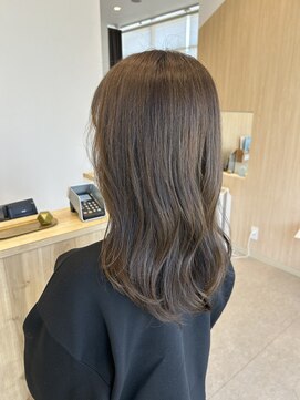 ビレア 尾張旭店(BELEA) くすみベージュゆる巻き