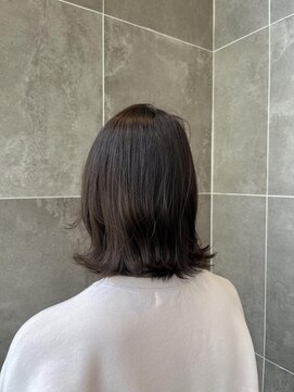 スーリール 荒戸店(Sourire) 寒色系カラー