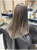 バレイヤージュ、ハイライト、レイヤーロング、グレーベージュ
